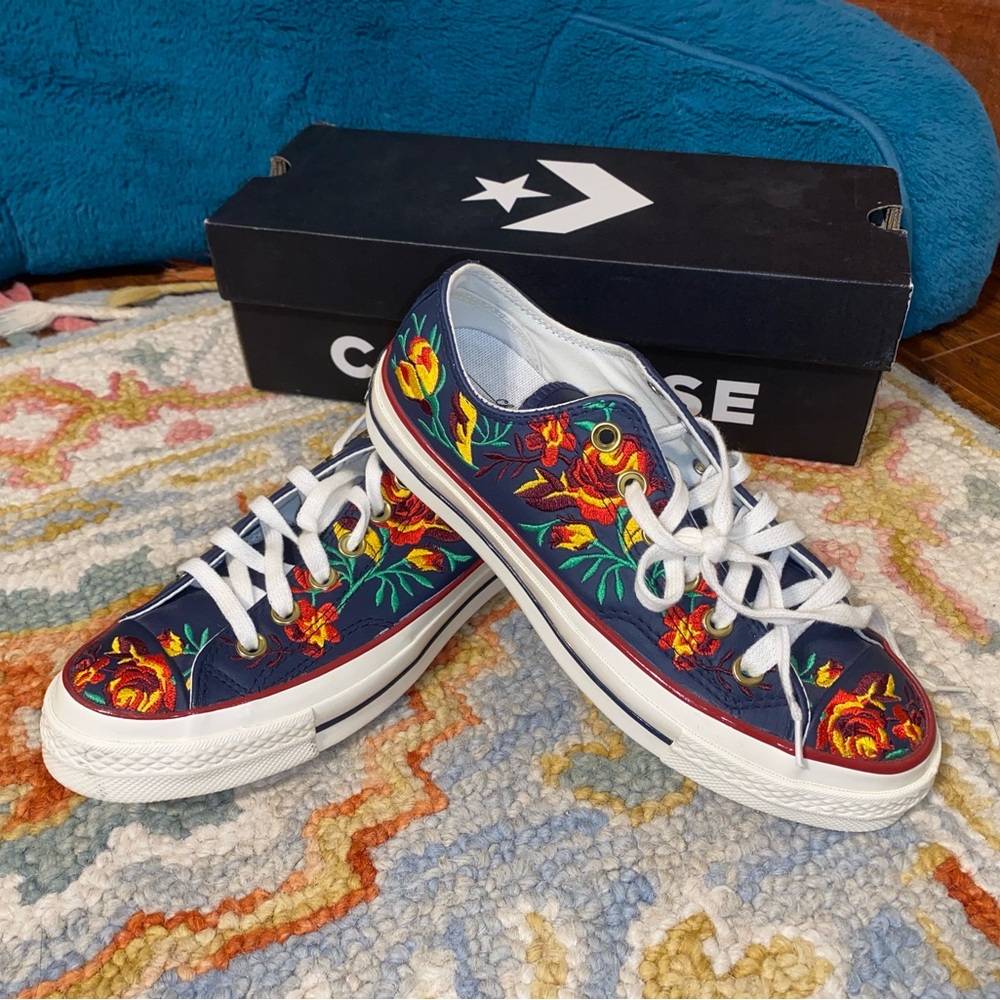 Converse All Star Parkway Floral shoes size 7 women’s